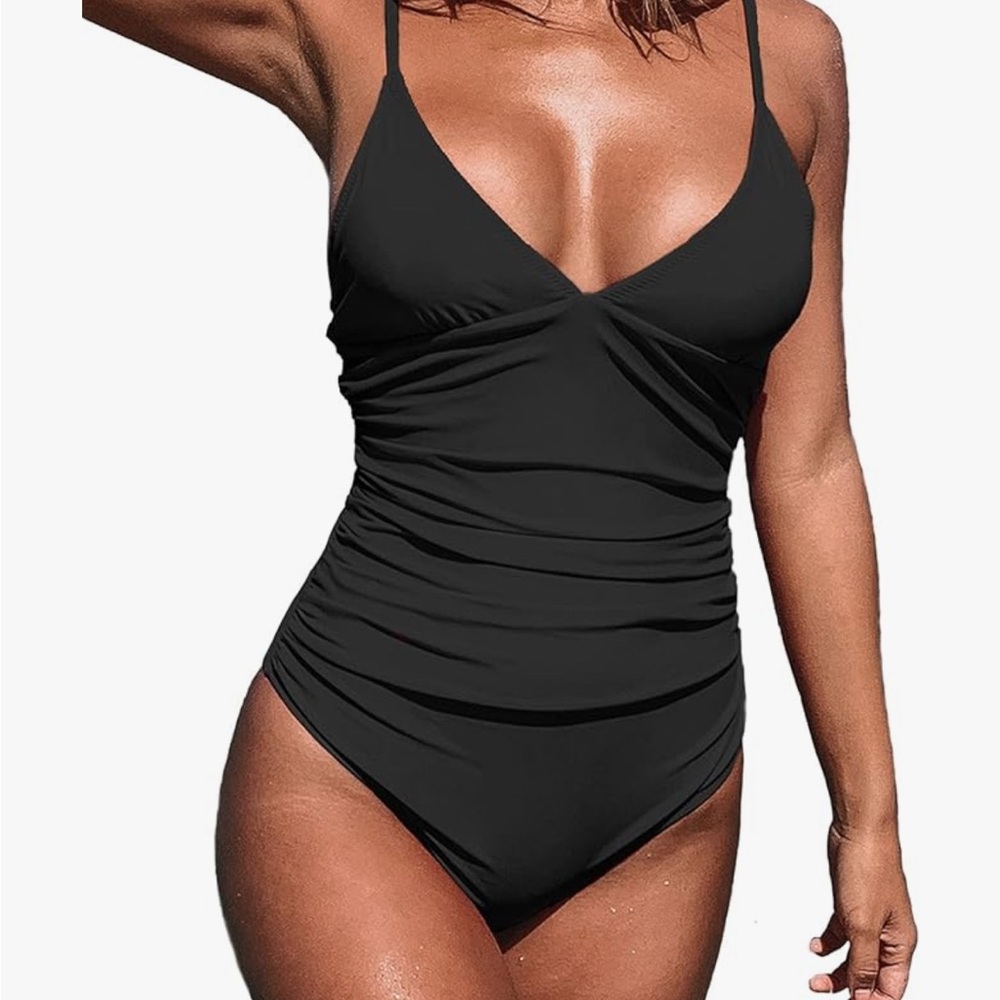 Women’s Cupshe tummy control bathing suit